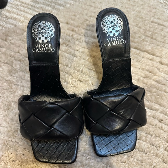 Vince Camuto Heels - Picture 1 of 3